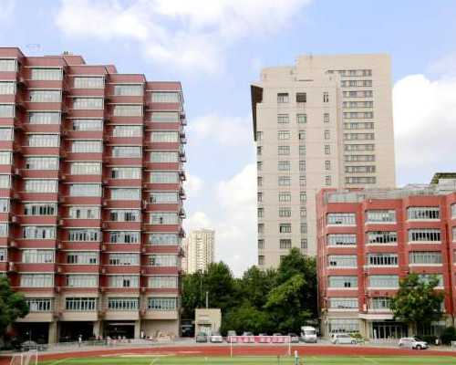 三代代生机构在哪里医院在哪鲜胚、冻胚、囊胚的区有哪些，一般几次成功！